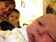 Tin tức - Để con ngủ chung giường, mẹ tỉnh dậy điếng người thấy con đã tử vong