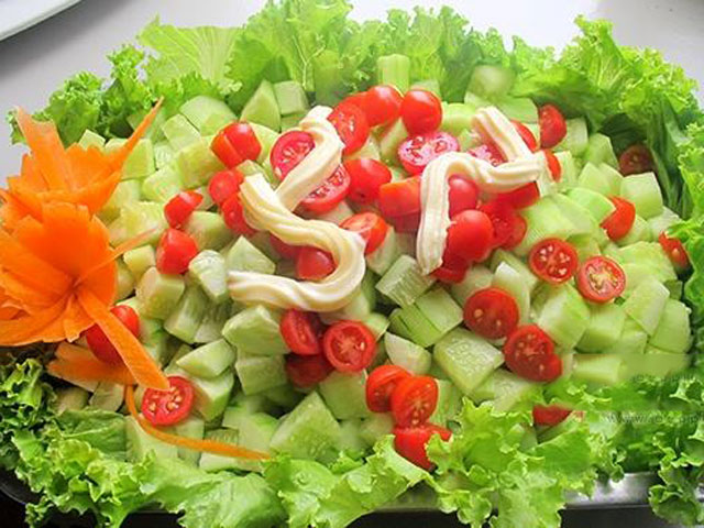 Cà chua cấm kỵ tuyệt đối khi chế biến và ăn cùng dưa chuột