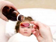 Làm mẹ - Cứ cho con uống thuốc kiểu này bảo sao bé ho mãi chẳng dứt