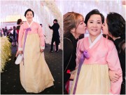 Làng sao - Ngắm lại mẹ ruột, 2 em gái và gia đình người Hàn của Hari Won trong đám cưới
