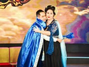 Làng sao - Tiếu lâm tứ trụ: Trò cưng Hồng Vân chấp nhận làm "gã khờ" của showbiz