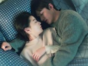 Xem & Đọc - "Huyền thoại biển xanh": Jeon Ji Hyun sung sướng ngủ trong vòng tay Lee Min Ho