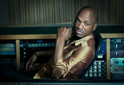 Thêm giọng hát quot;khủngquot; The Voice Mỹ sang VN - 5