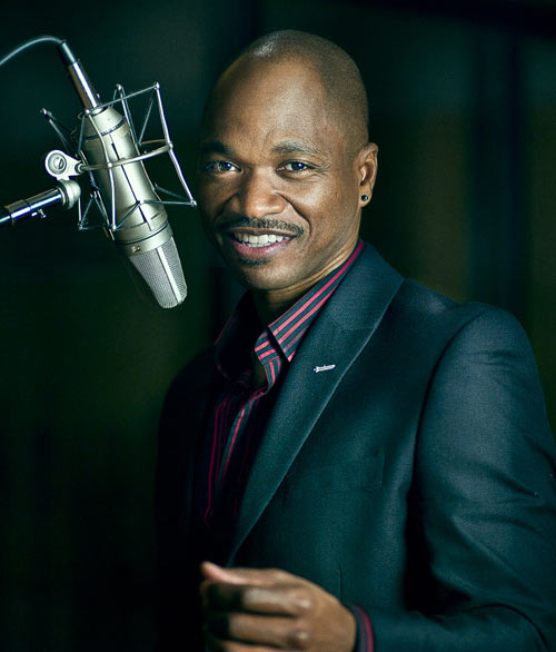 Thêm giọng hát quot;khủngquot; The Voice Mỹ sang VN - 6