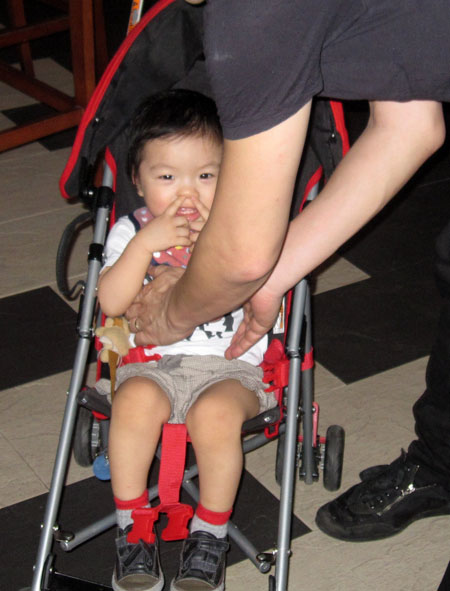 Lộ ảnh con trai của Huy MC với vợ mới - 2