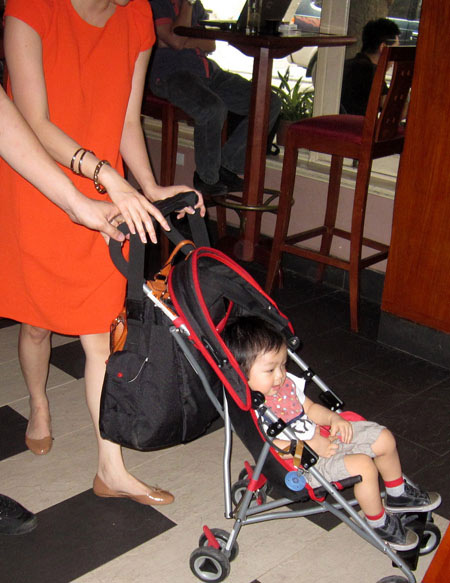 Lộ ảnh con trai của Huy MC với vợ mới - 6