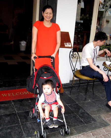 Lộ ảnh con trai của Huy MC với vợ mới - 8