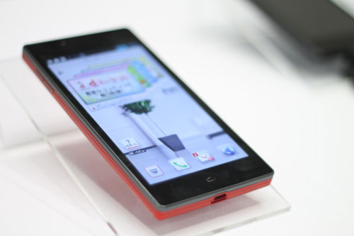 10 smartphone đáng mua nhất đầu năm 2013 - 4