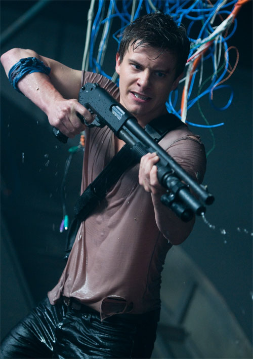 Khi cá mập khát máu bơi trong... siêu thị - 5