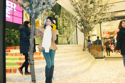 Trà Ngọc Hằng vui sinh nhật ở Hàn Quốc - 2