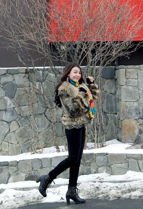 Trà Ngọc Hằng vui sinh nhật ở Hàn Quốc - 12