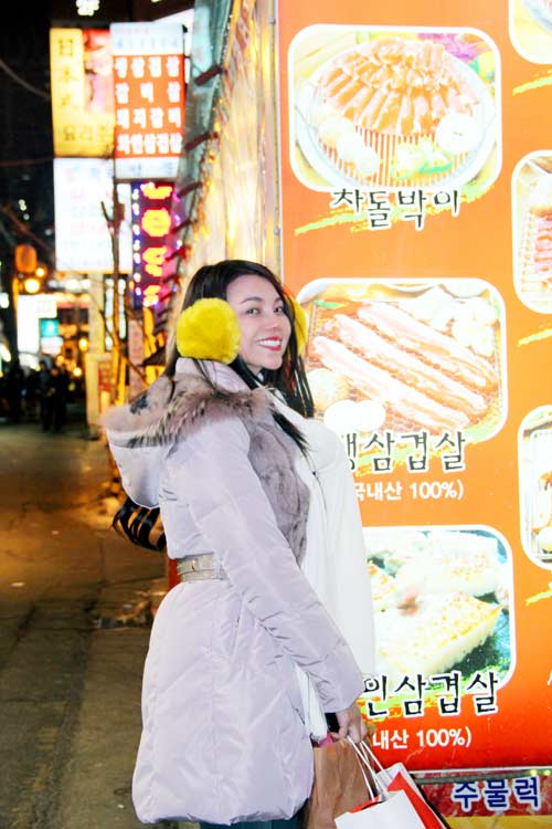 Trà Ngọc Hằng vui sinh nhật ở Hàn Quốc - 16