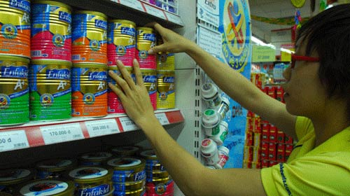 Sữa bột thay nhãn #039;né#039; đăng ký giá - 1