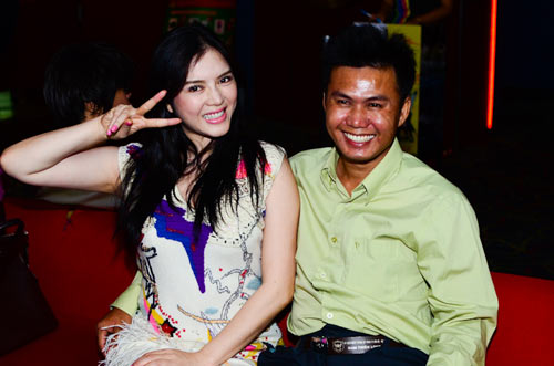 Lý Nhã Kỳ mời fan xem Mùa hè lạnh - 11