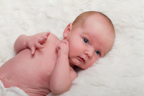 Đoán bệnh bé qua phân amp; nước tiểu - 1