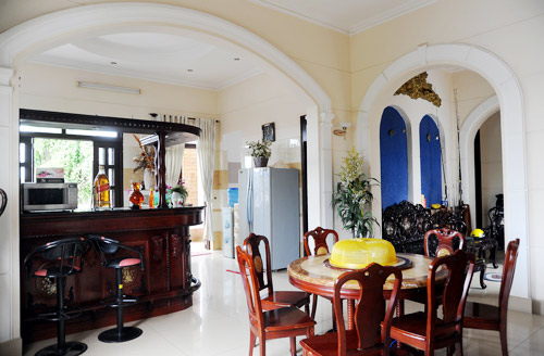 Tròn mắt ngắm nhà hoành tráng của Minh Béo - 10