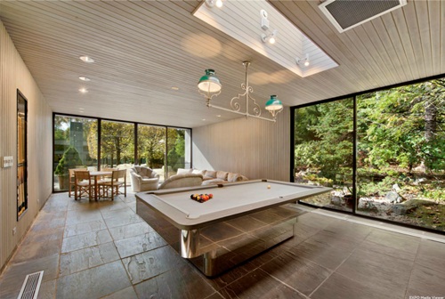 Cơ ngơi 30 triệu USD xây giữa hồ nước - 12