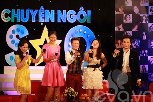 Ngọc Hân rạng rỡ bên Văn Mai Hương - 8