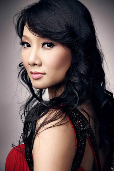 Mỹ Uyên: Hạnh phúc ở quanh đây - 2