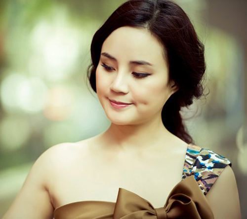 10 má lúm #039;hái ra tiền#039; của sao Việt - 16