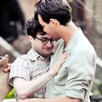 Harry Potter gây sốc với cảnh nóng đồng tính