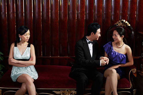 Độc giả: Phản bội và cái giá phải trả - 3