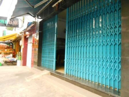 Tạt a xít kinh hoàng, căp vợ chồng thương vong - 1