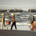 Tin tức - Kỳ lạ tục "chết chung hòm" ở làng biển Long Sơn