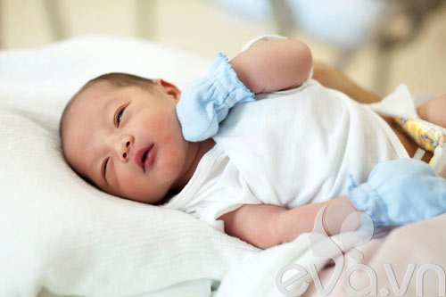 MC Thùy Minh: quot;Tôi từng khóc khi mang thaiquot; - 6