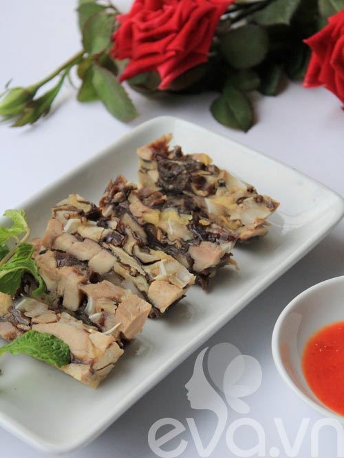 Tết đãi khách món giò gà xào nấm - 9
