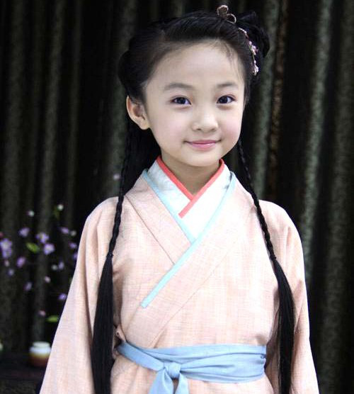 Những sao nhí quot;lên báoquot; nhiều nhất Cbiz - 6