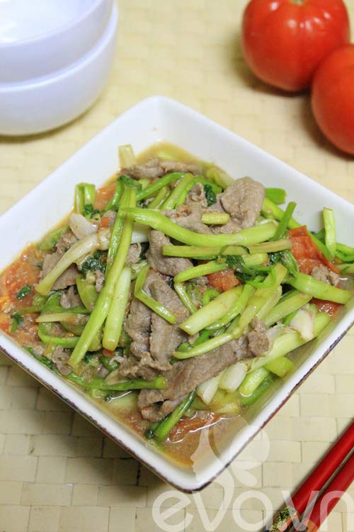 Ngon cơm với rau cần xào thịt bò - 9