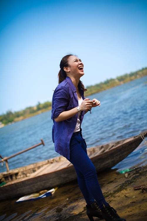 Các sao thi nhau quot;chu miệngquot; khi chụp hình - 9