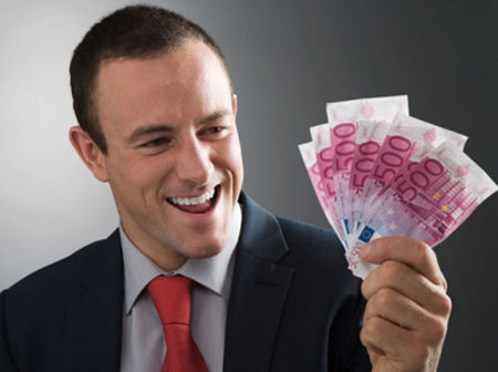 Nghiện cờ bạc, chồng chửi vợ như hát hay - 1