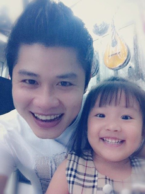 Nguyễn Văn Chung: Nguy cơ đau khớp vì bế con - 1