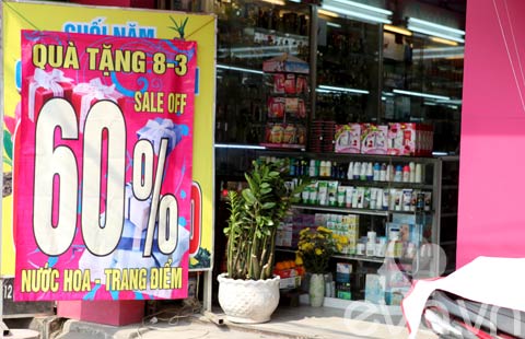 Ngày 8/3: Bùng nổ khuyến mại - 9