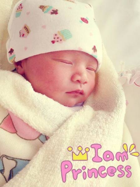 Ngắm con gái đáng yêu của Vũ Thu Phương - 2