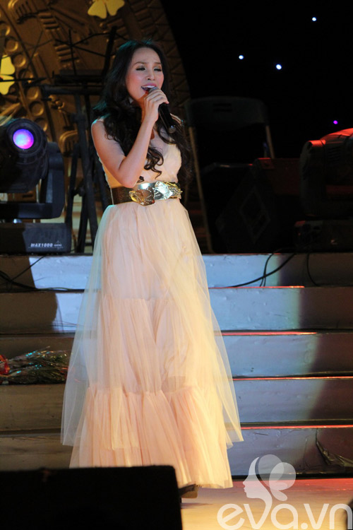 Hiền Thục, Lệ Quyên đẹp ngọt ngào ngày 8/3 - 1