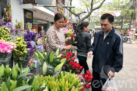 Mày râu thổ lộ chân tình ngày 8-3 - 4