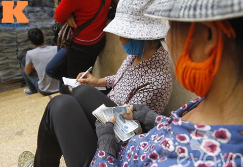 Buồn tủi những người phụ nữ không có ngày 8/3 - 5