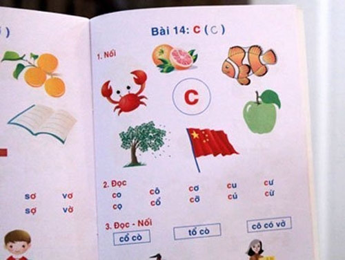 Yêu cầu thu hồi sách học vần in cờ Trung Quốc - 1