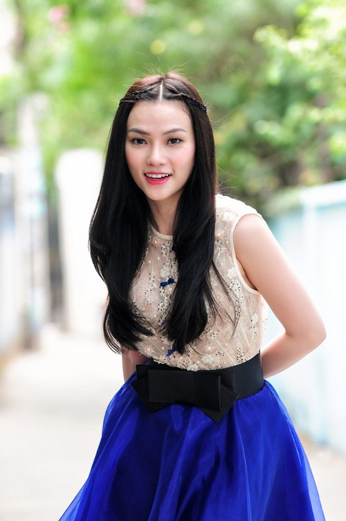 Thu Thủy bất ngờ trẻ trung như teen 9x - 1