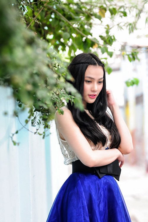 Thu Thủy bất ngờ trẻ trung như teen 9x - 9
