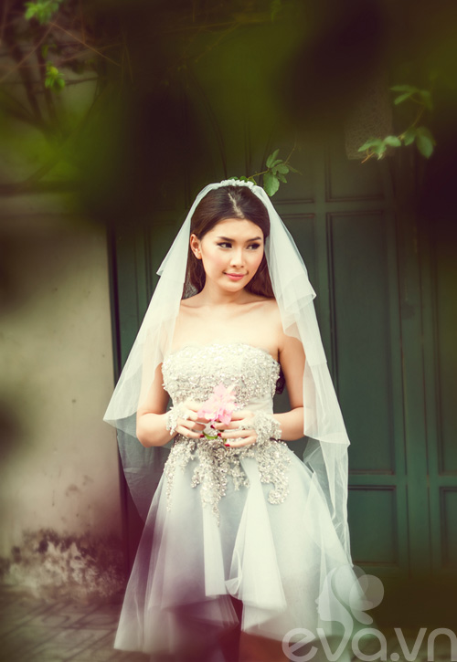 Lan Hương tập làm cô dâu ngoan hiền - 7