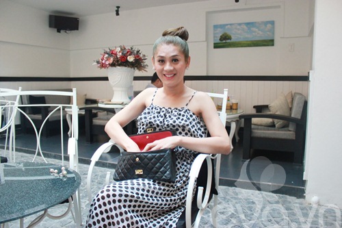 Khám túi Chanel của Lâm Chi Khanh - 6