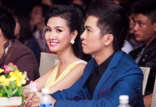 Phan Thị Mơ đắt show làm giám khảo sắc đẹp - 7
