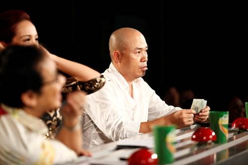 Thúy Hạnh bất ngờ quot;cưa sừng làm nghéquot; - 4