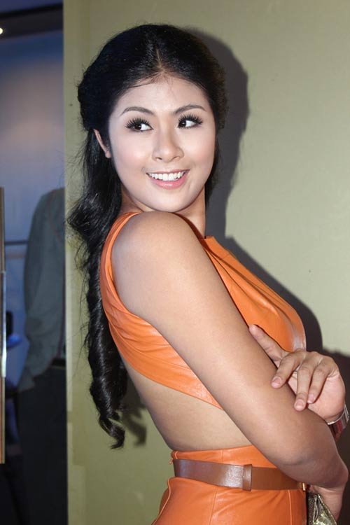 Ngọc Hân mũm mĩm, Thủy Tiên thon gọn - 2