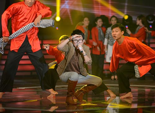 quot;Góc khuấtquot; phía sau Phương Uyên - 1