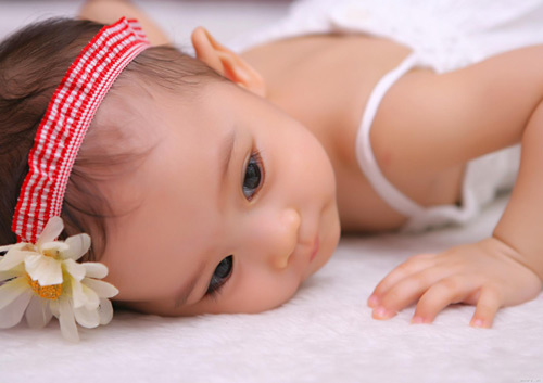 quot;Tuyệt chiêuquot; giúp bé có mặt chữ V - 1
